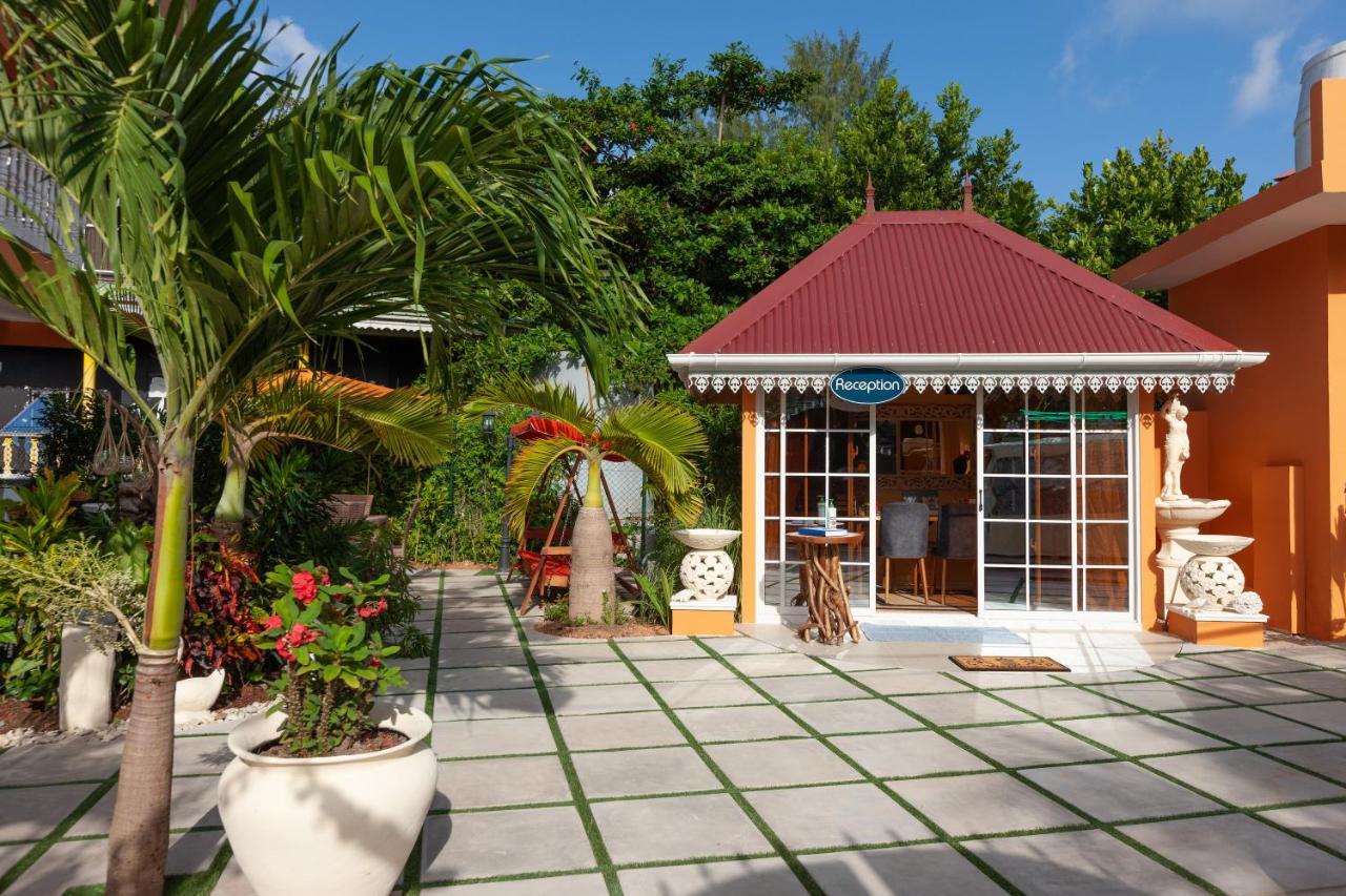 Oceane Self Catering Hotel La Digue Exterior photo