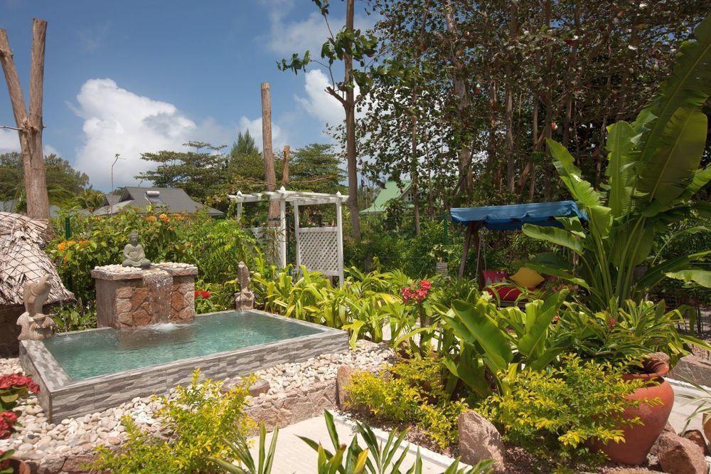 Oceane Self Catering Hotel La Digue Exterior photo