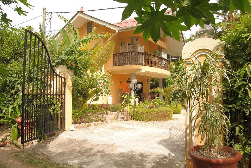 Oceane Self Catering Hotel La Digue Exterior photo