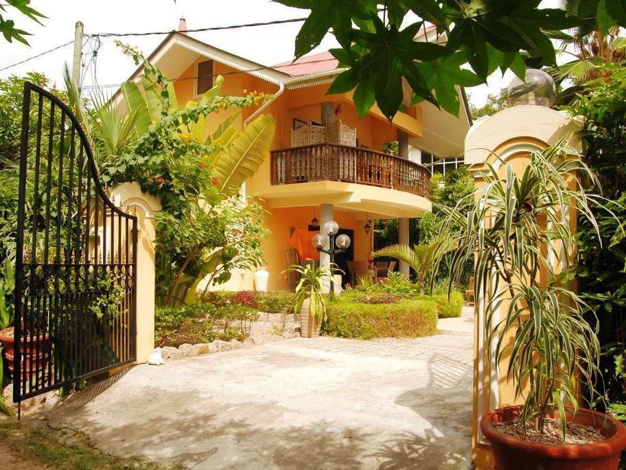 Oceane Self Catering Hotel La Digue Exterior photo